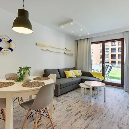Chmielna Park Oldtown Apartment *